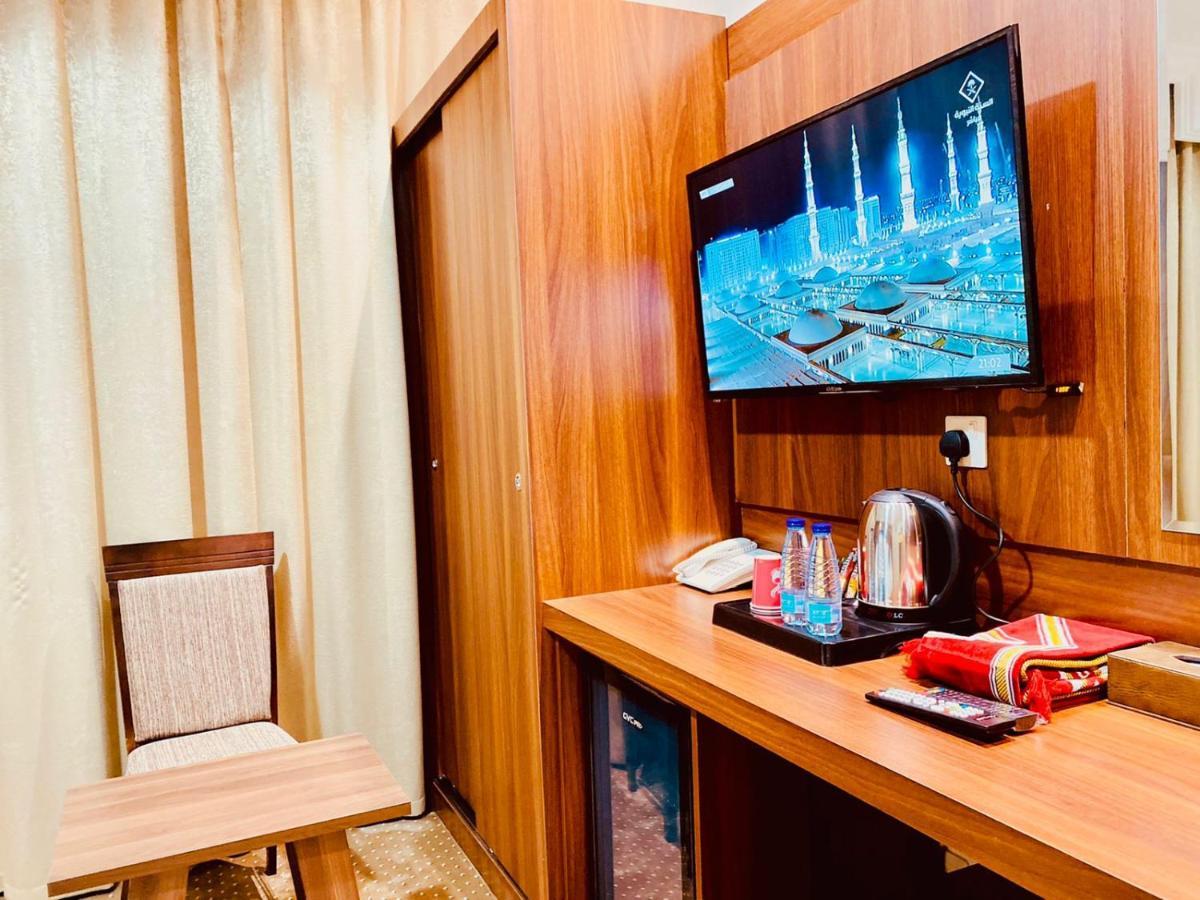 Itlalat Uhud Hotel Medina Eksteriør billede